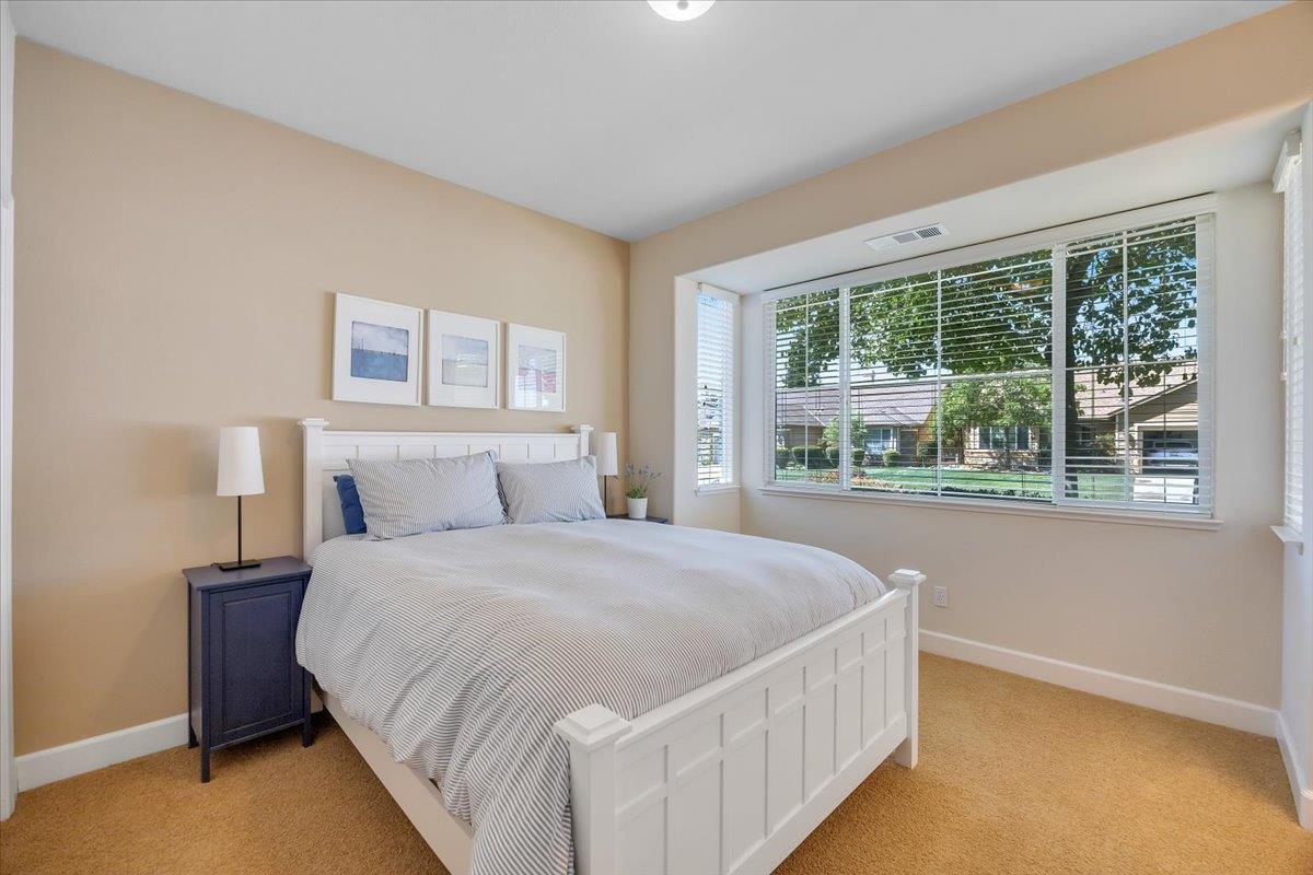 136 Quail Meadow Ct, Copperopolis, CA 95228