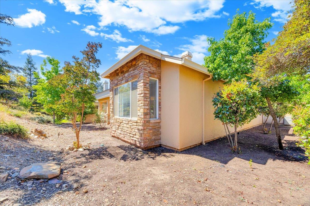 136 Quail Meadow Ct, Copperopolis, CA 95228