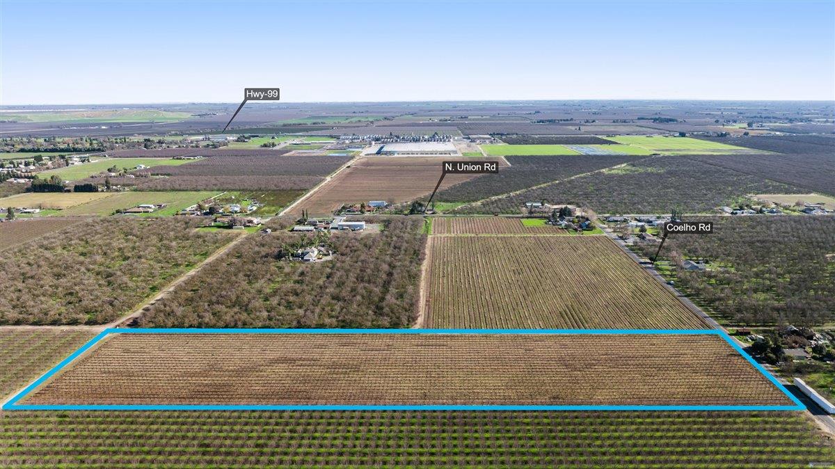 2361 Coelho Rd, Manteca, CA 95336