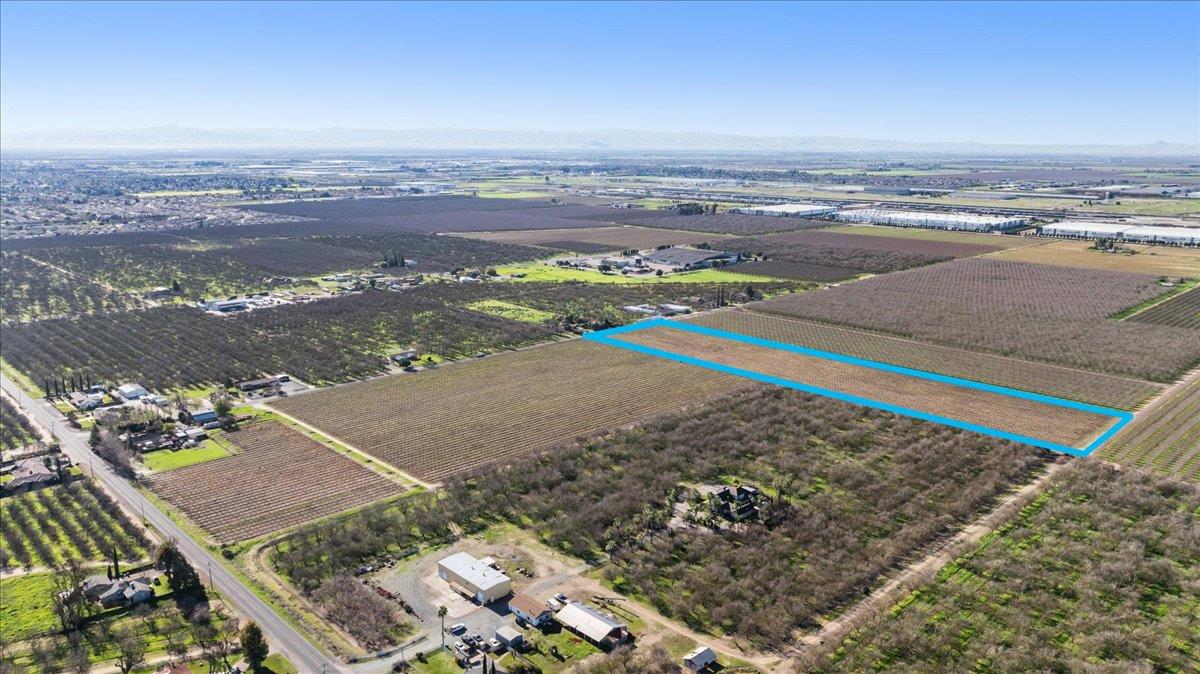 2361 Coelho Rd, Manteca, CA 95336