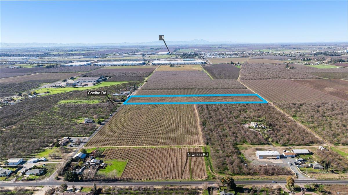 2361 Coelho Rd, Manteca, CA 95336