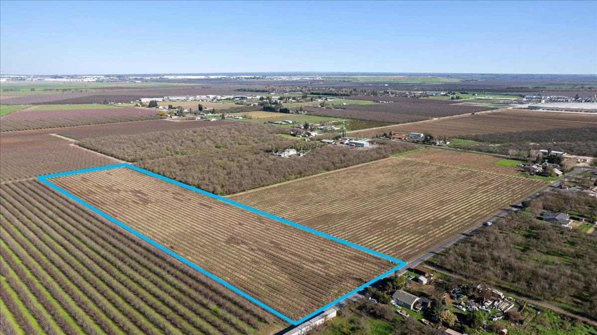 2361 Coelho Rd, Manteca, CA 95336