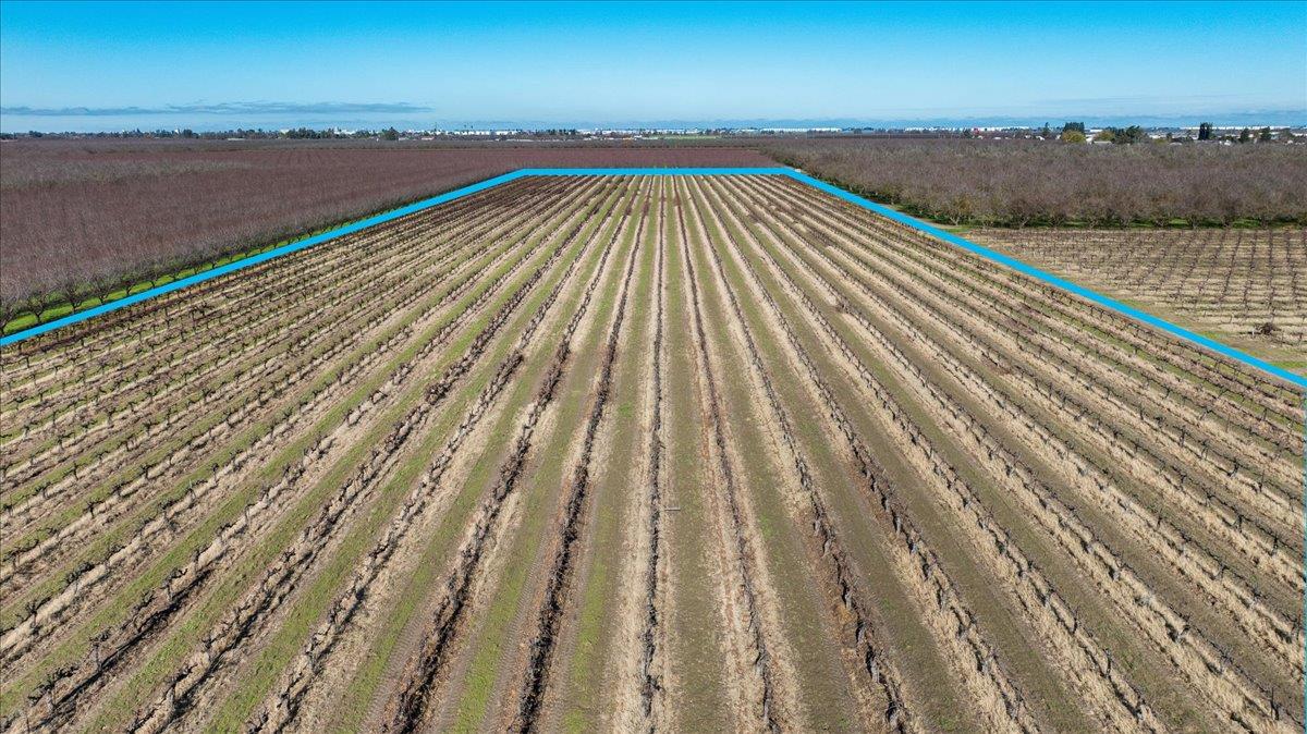2361 Coelho Rd, Manteca, CA 95336