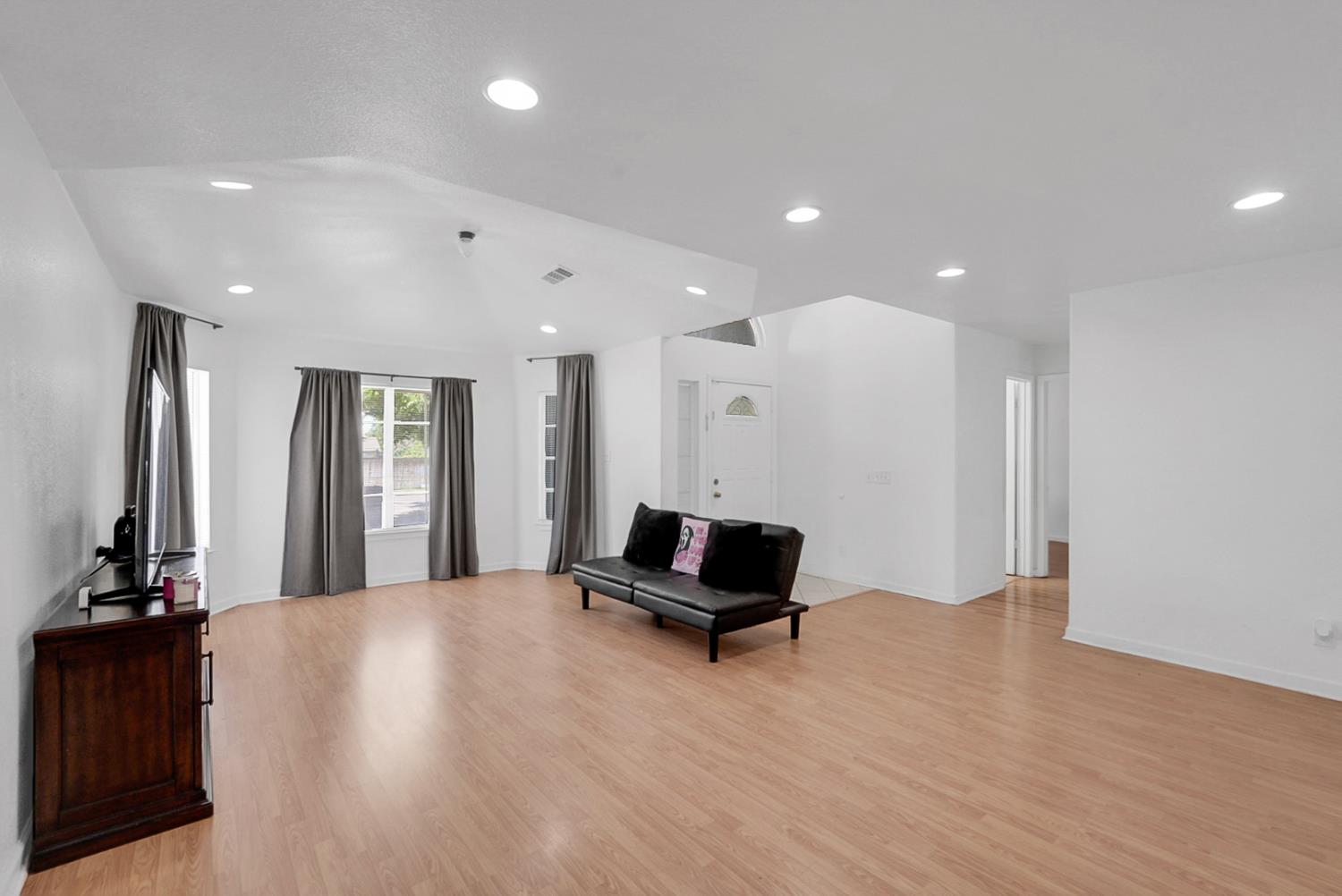 2514 Brownell St, Atwater, CA 95301