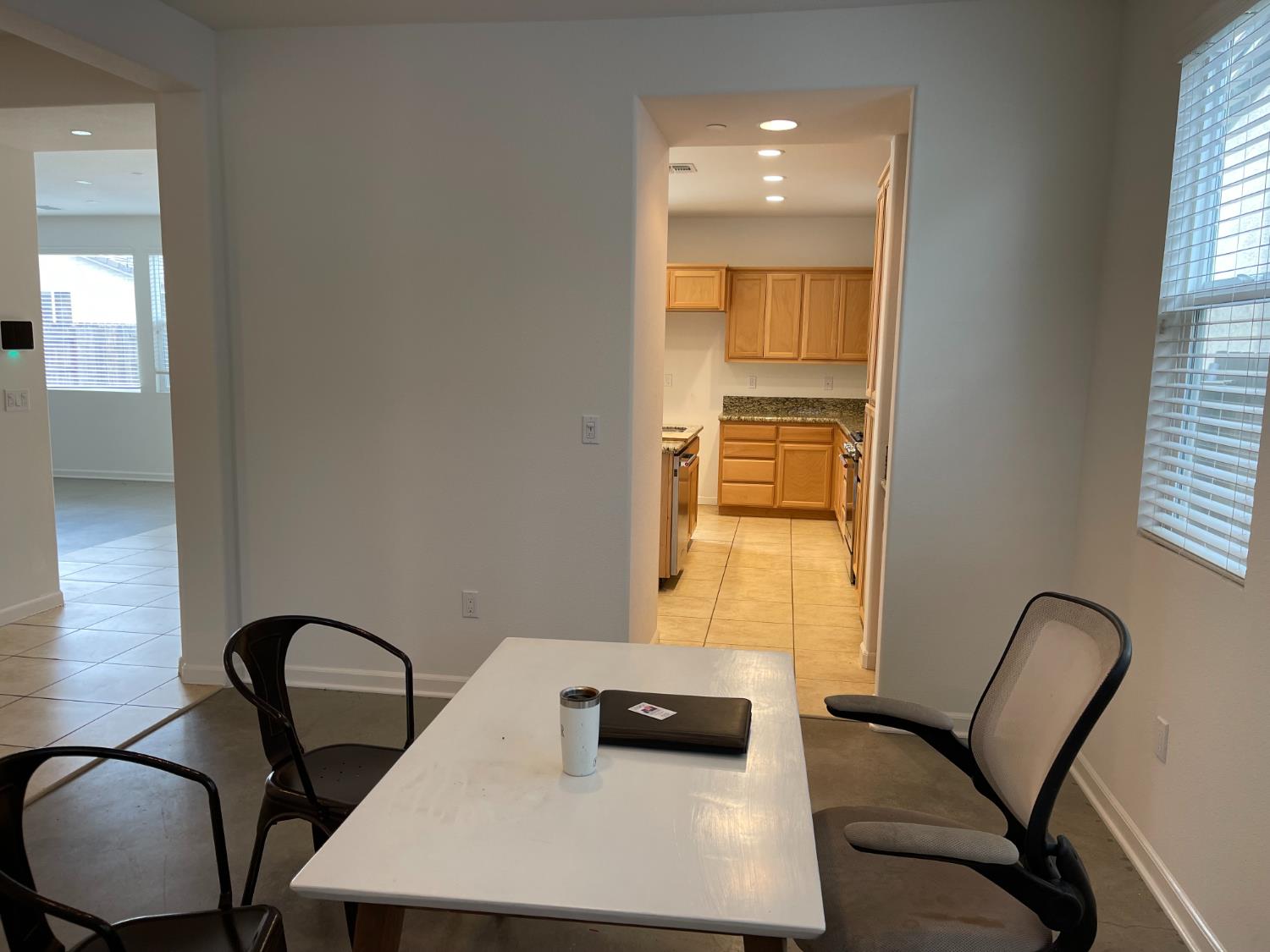 245 Bella Flora Ln, Patterson, CA 95363