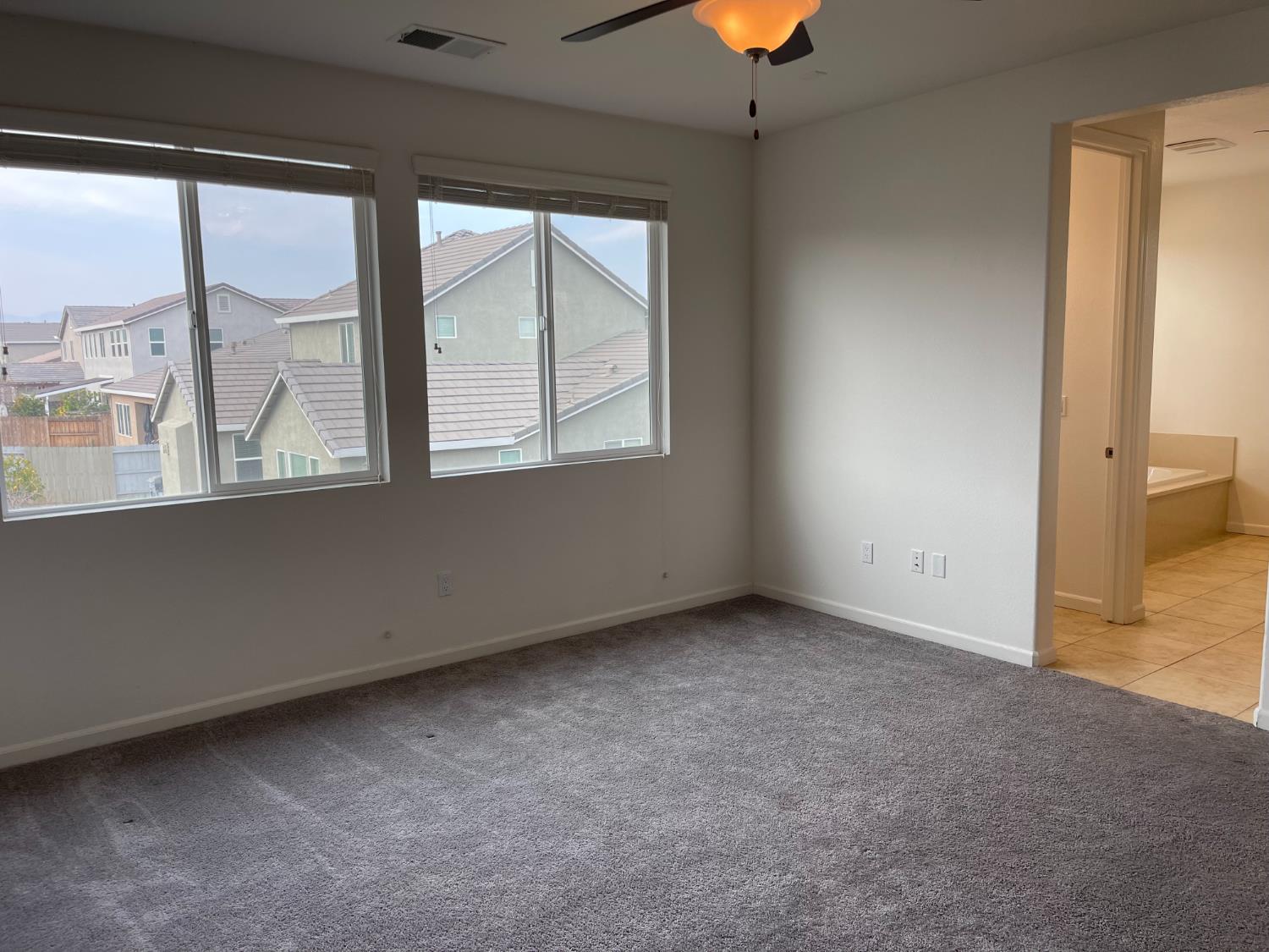 245 Bella Flora Ln, Patterson, CA 95363