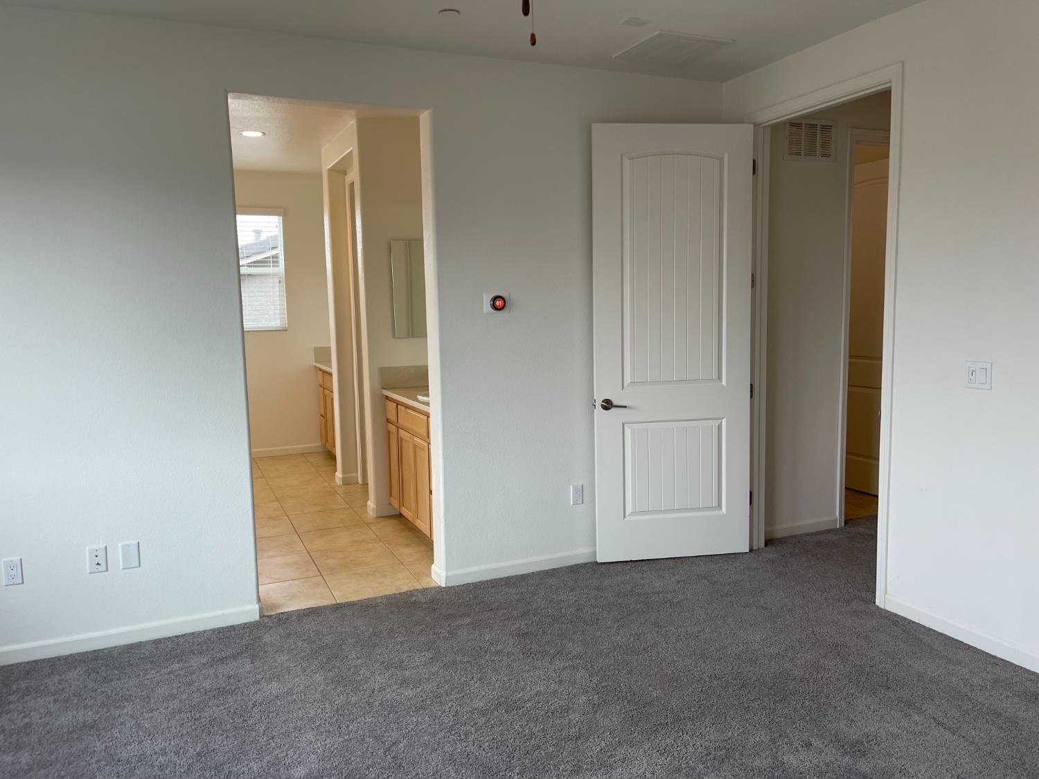 245 Bella Flora Ln, Patterson, CA 95363
