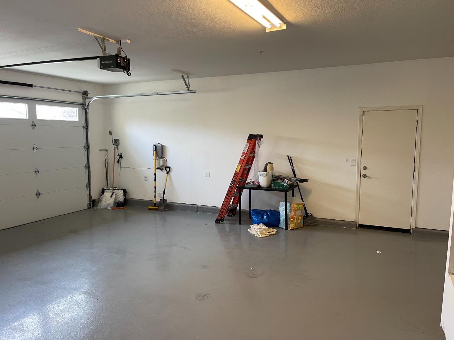 245 Bella Flora Ln, Patterson, CA 95363