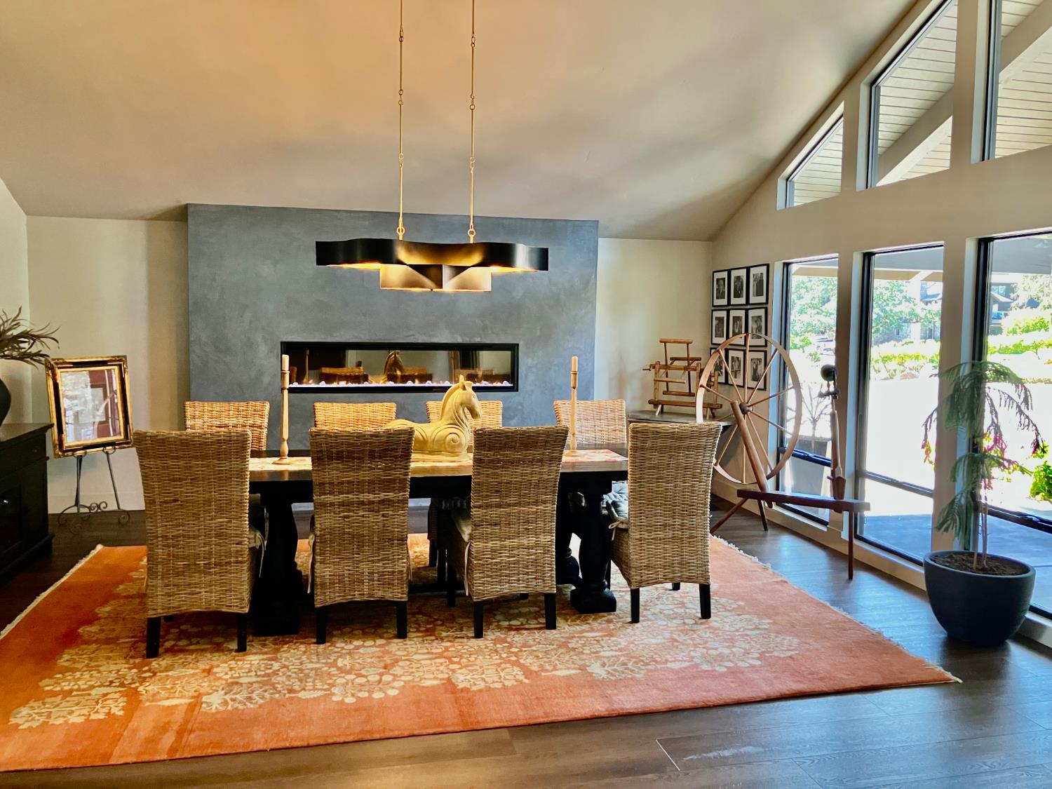 11401 Valley Oak Dr, Oakdale, CA 95361