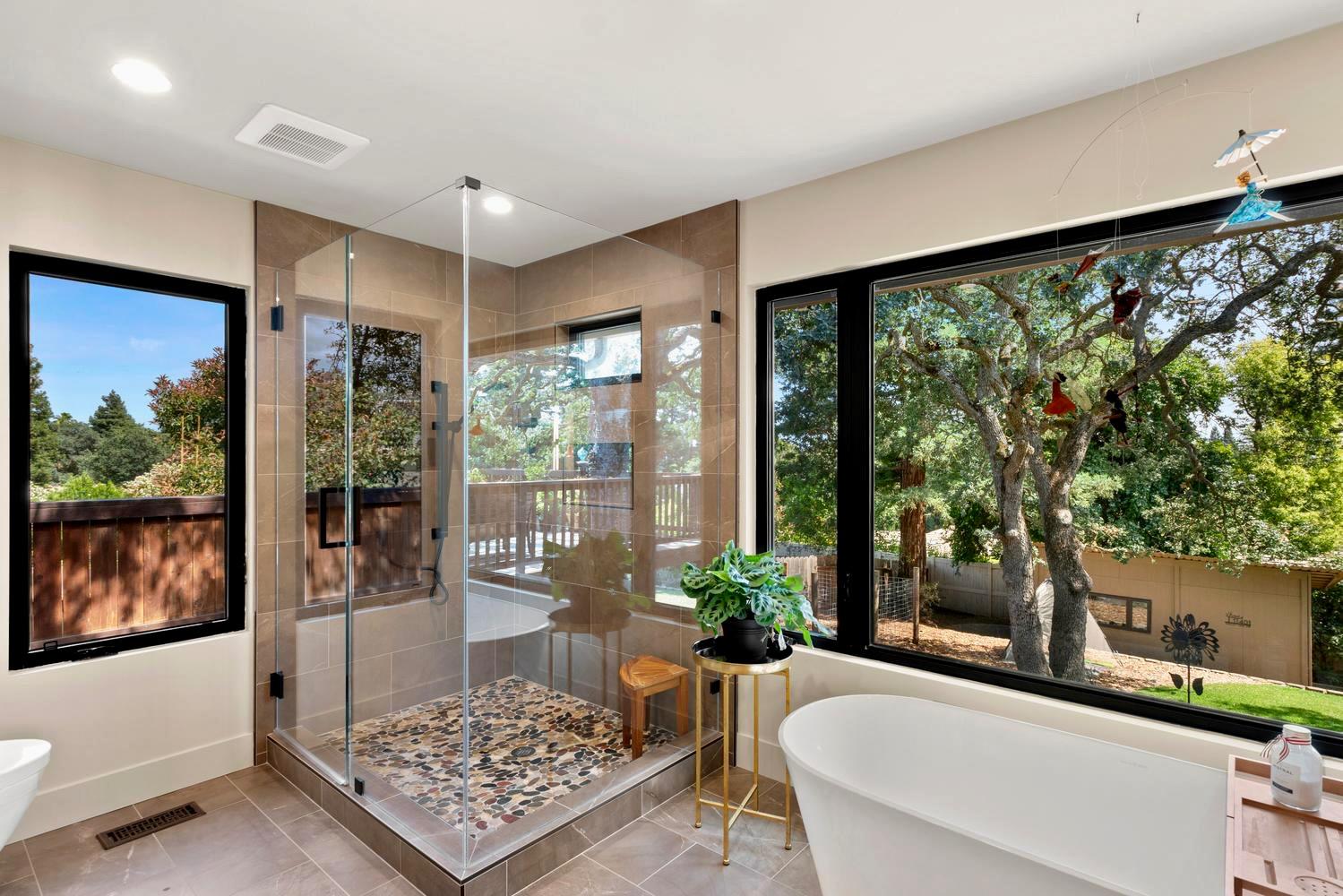 11401 Valley Oak Dr, Oakdale, CA 95361
