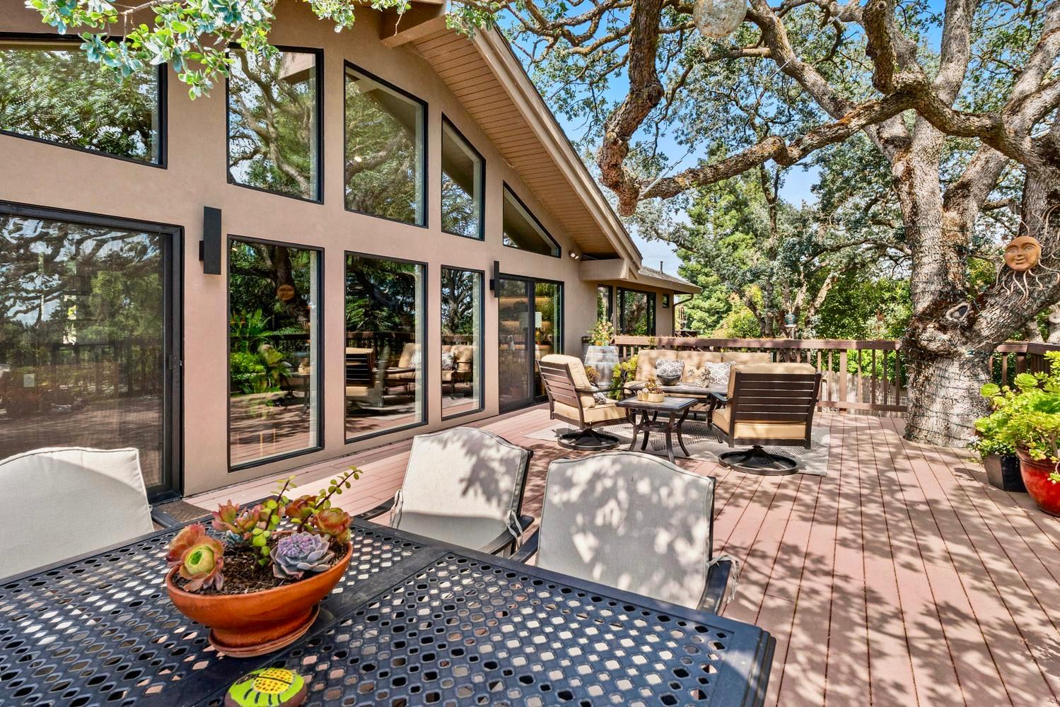 11401 Valley Oak Dr, Oakdale, CA 95361