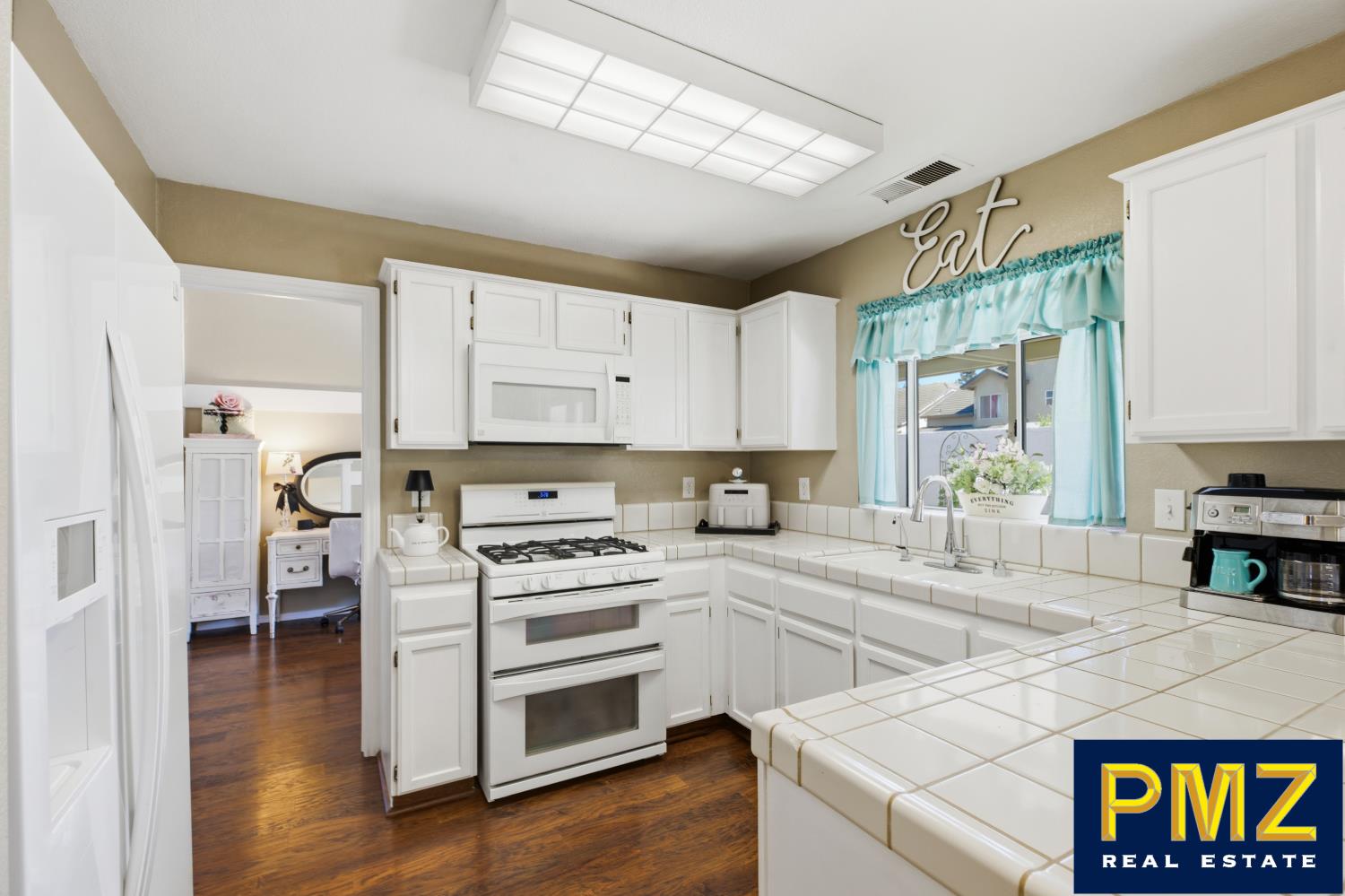 1916 Cobblestone Manor, Modesto, CA 95355