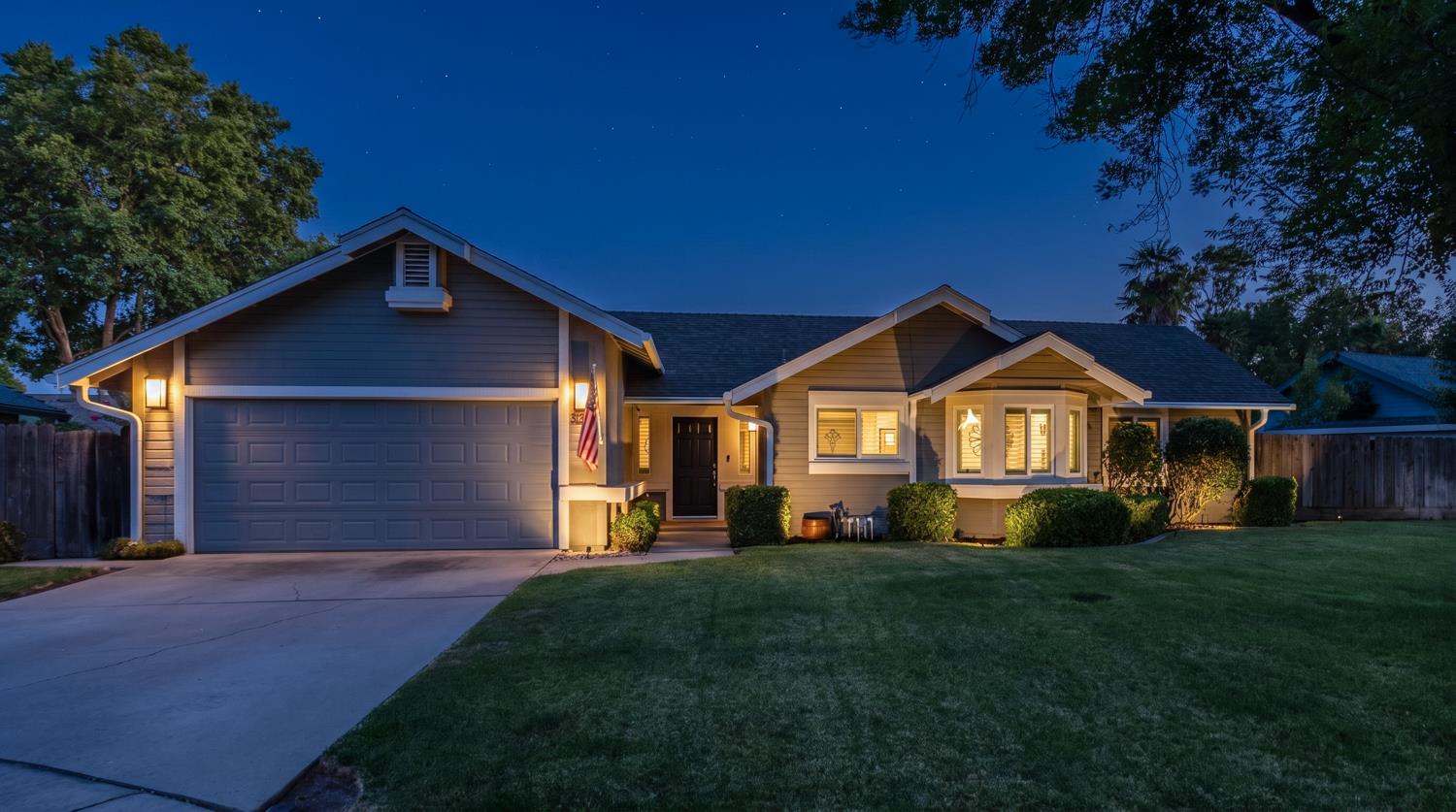 3012 Mammoth Way, Modesto, CA 95355