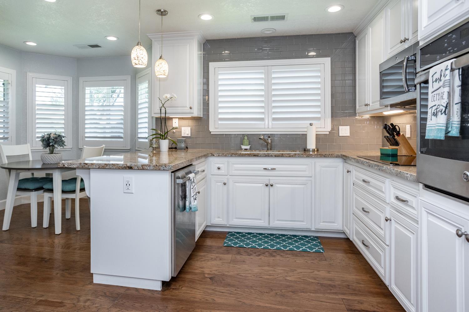 3012 Mammoth Way, Modesto, CA 95355