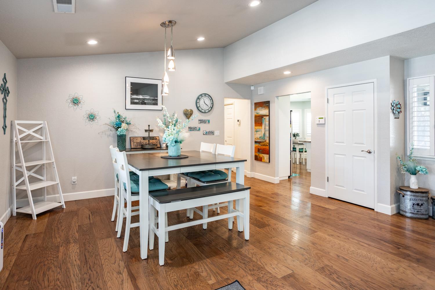 3012 Mammoth Way, Modesto, CA 95355