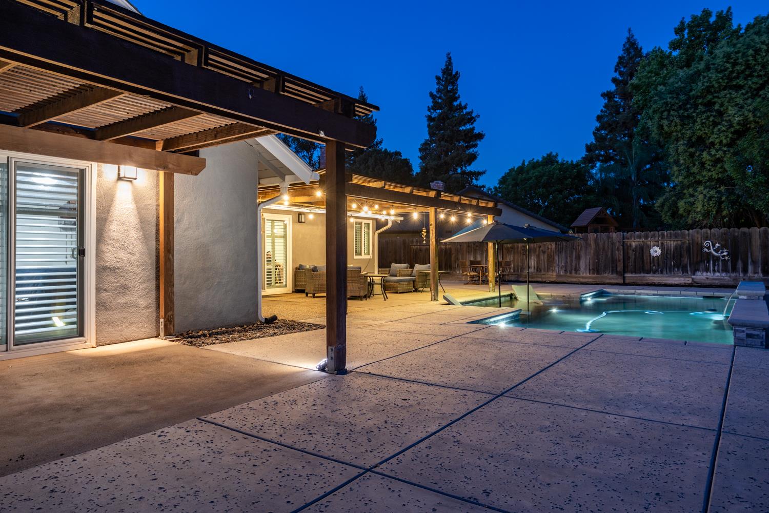 3012 Mammoth Way, Modesto, CA 95355