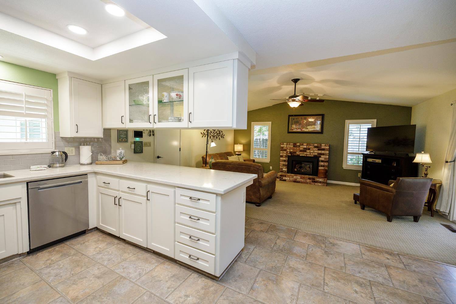 3836 Hillsboro Ct, Modesto, CA 95356