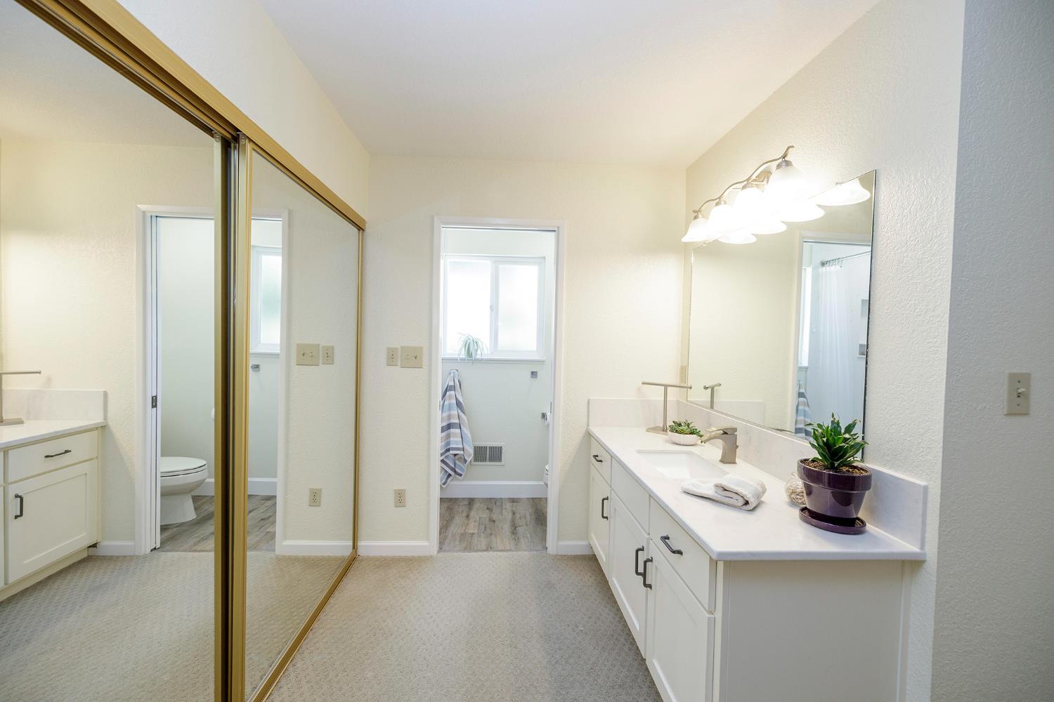 3836 Hillsboro Ct, Modesto, CA 95356