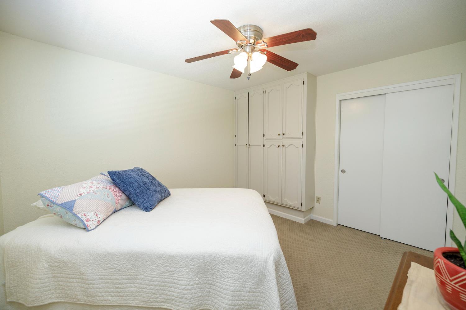 3836 Hillsboro Ct, Modesto, CA 95356