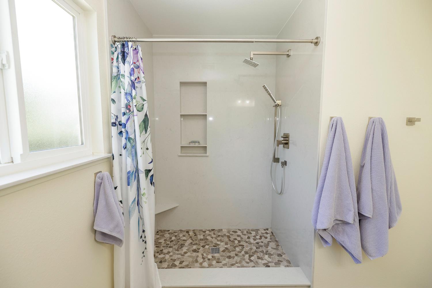 3836 Hillsboro Ct, Modesto, CA 95356