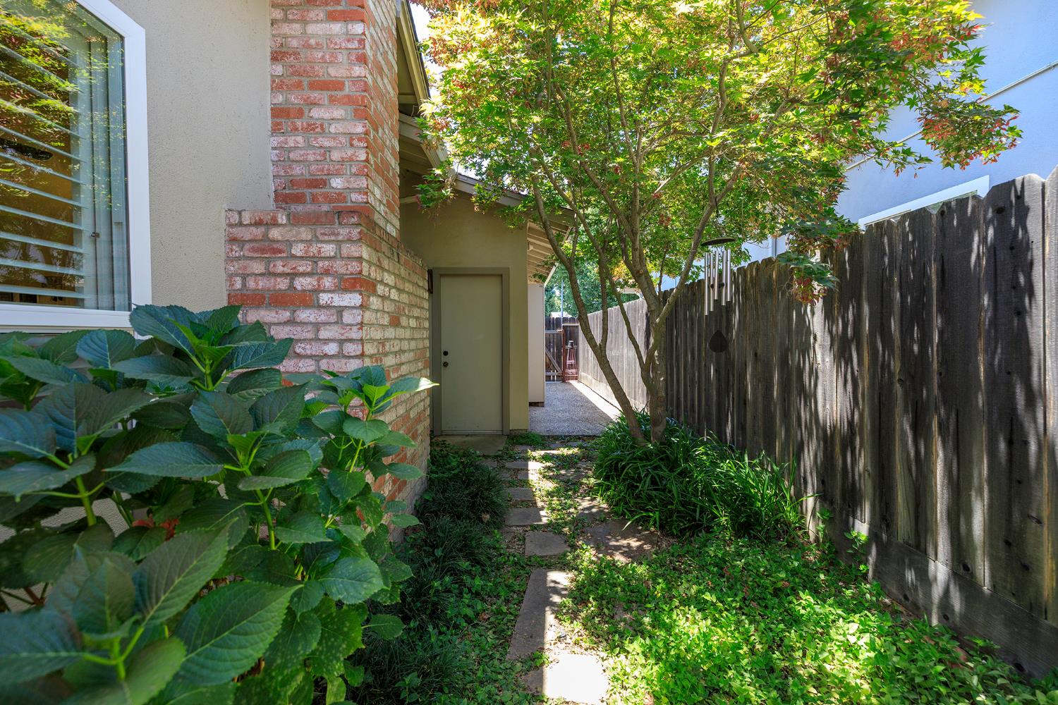 3836 Hillsboro Ct, Modesto, CA 95356