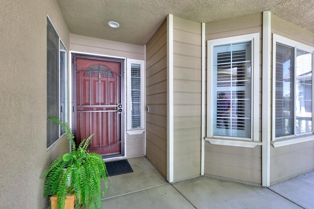 5659 W Menlo Ave, Fresno, CA 93722
