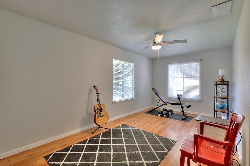 5659 W Menlo Ave, Fresno, CA 93722