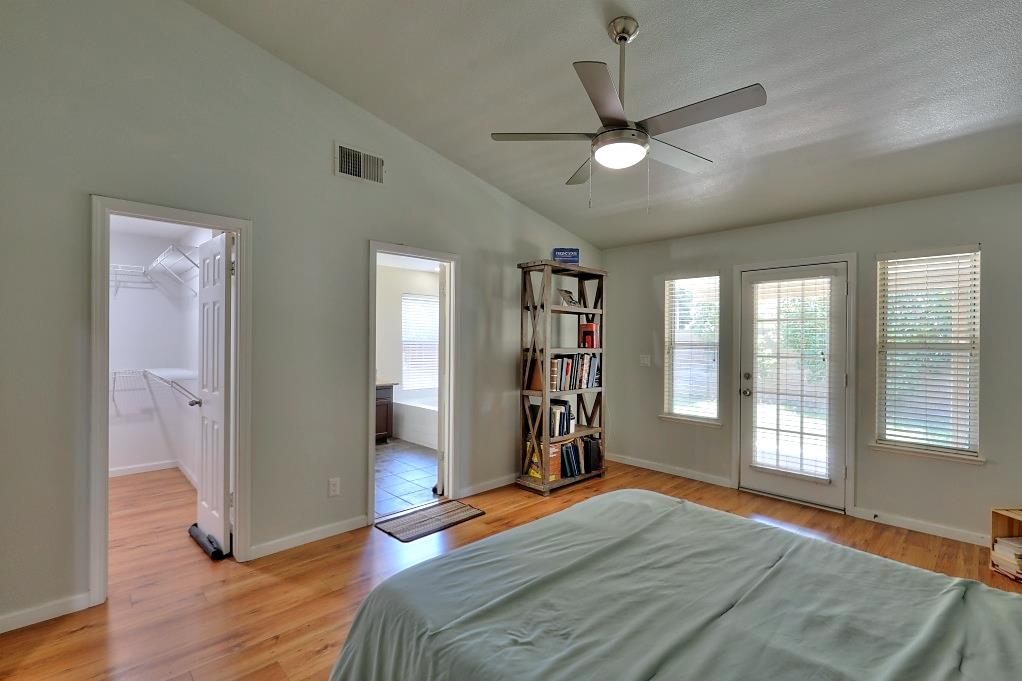 5659 W Menlo Ave, Fresno, CA 93722