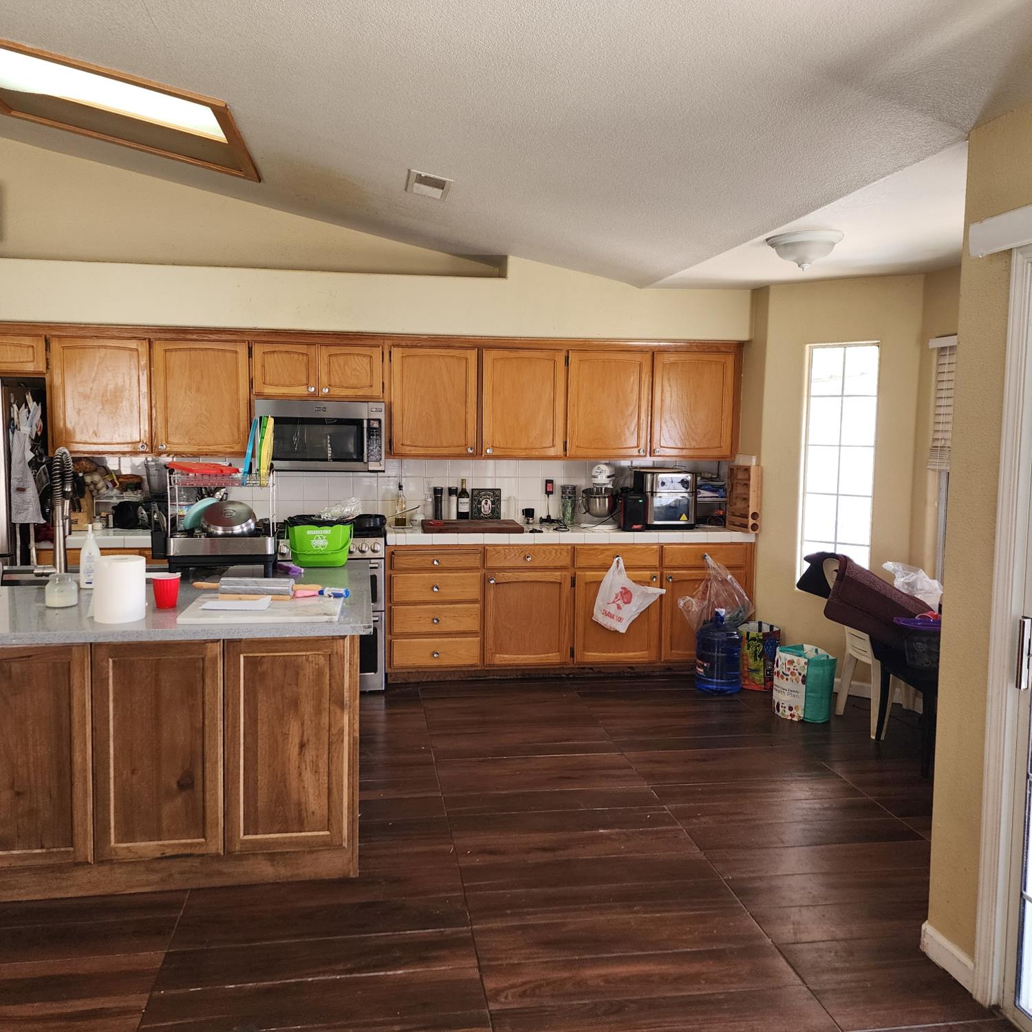 64 Jensen Rd, Gustine, CA 95322