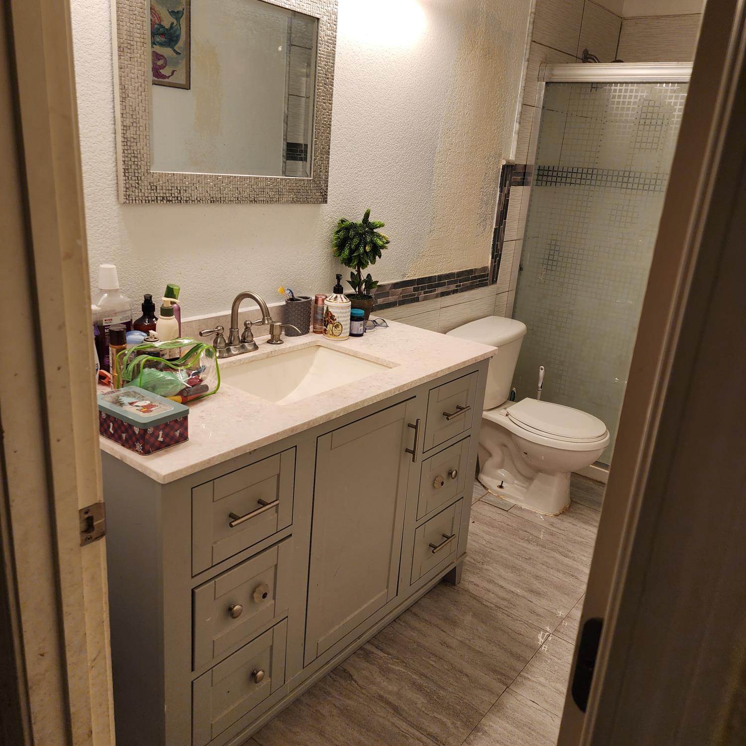 64 Jensen Rd, Gustine, CA 95322