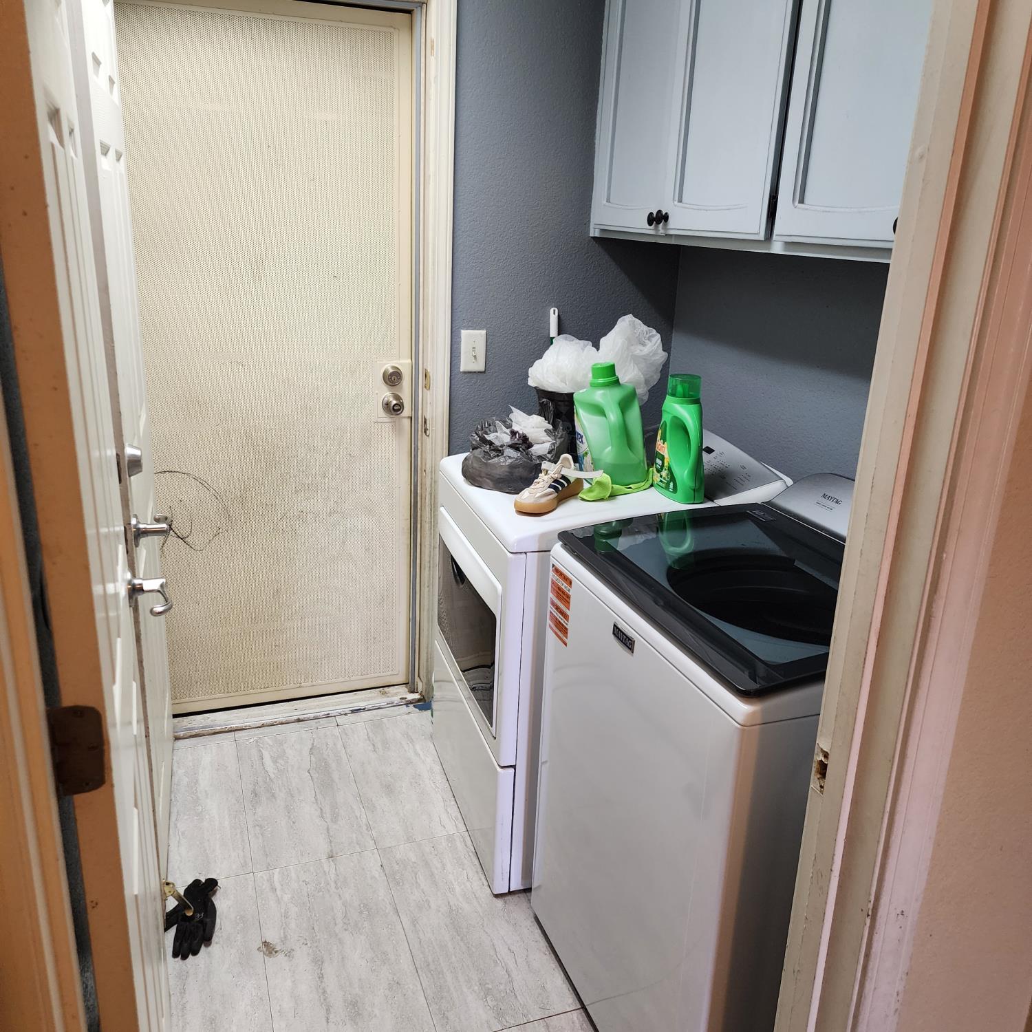 64 Jensen Rd, Gustine, CA 95322