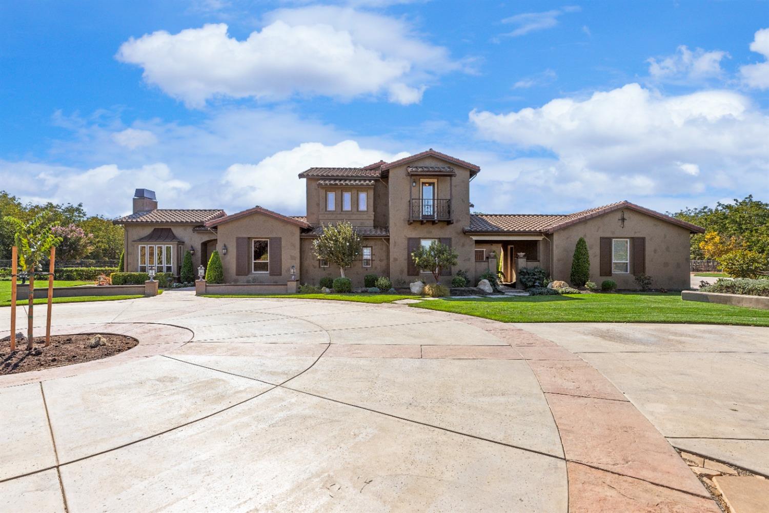 618 Elfers Rd, Patterson, CA 95363