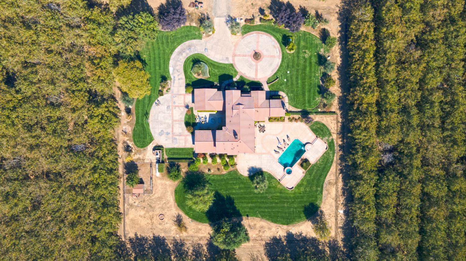 618 Elfers Rd, Patterson, CA 95363