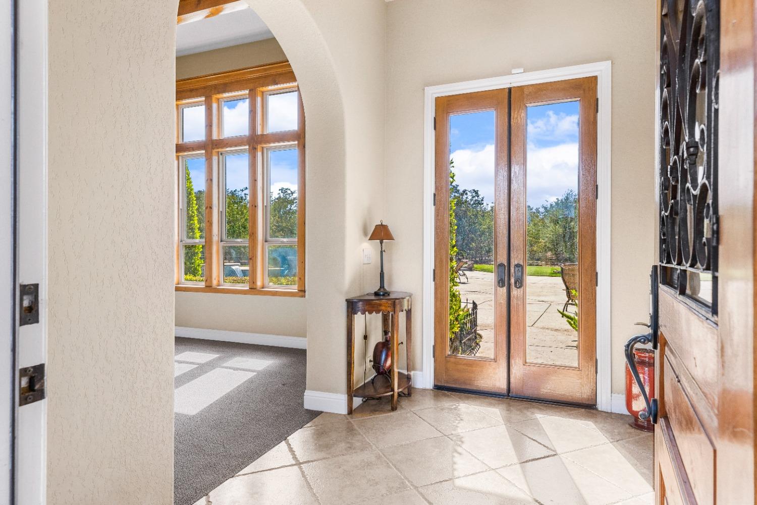 618 Elfers Rd, Patterson, CA 95363