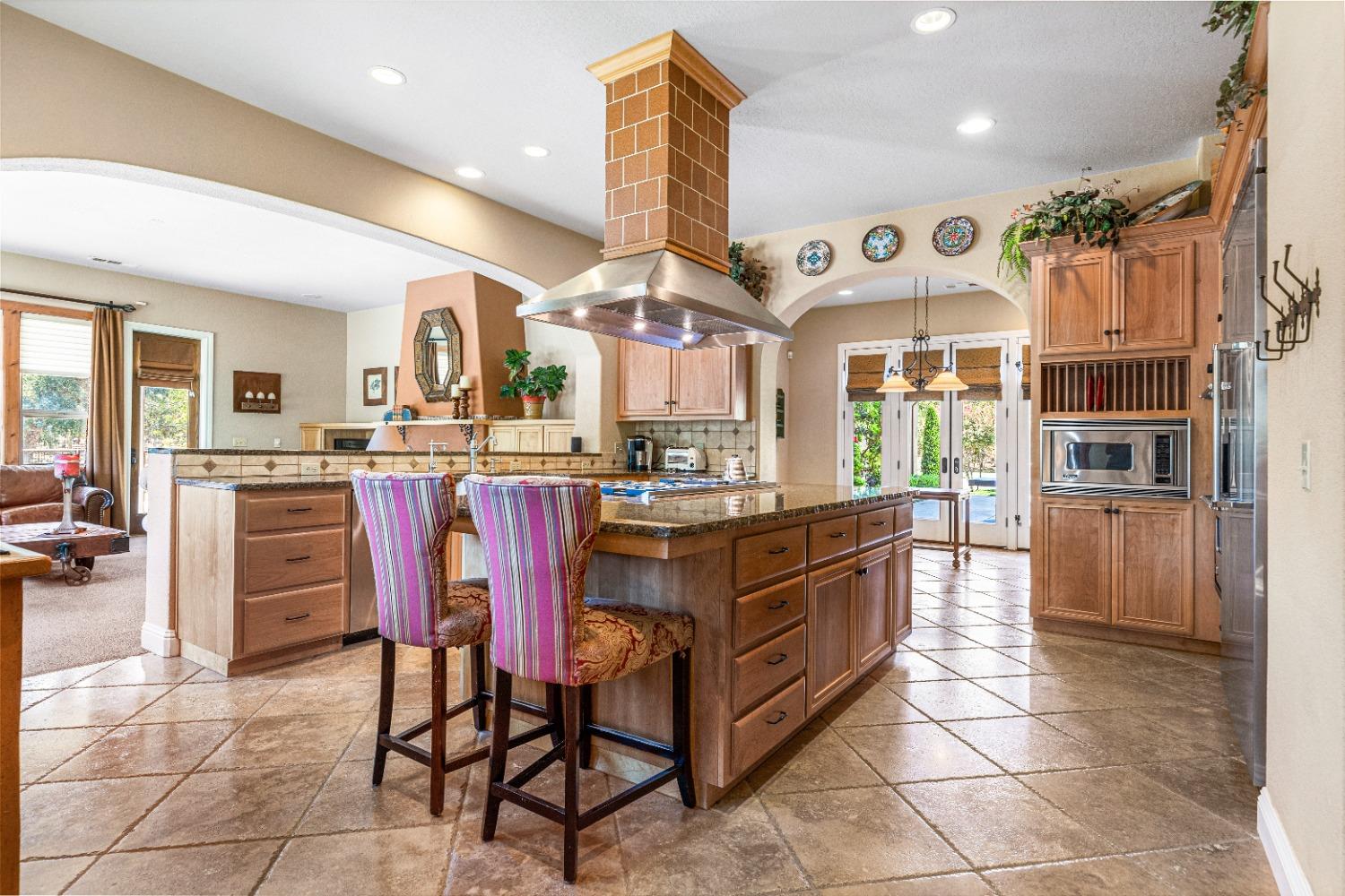 618 Elfers Rd, Patterson, CA 95363