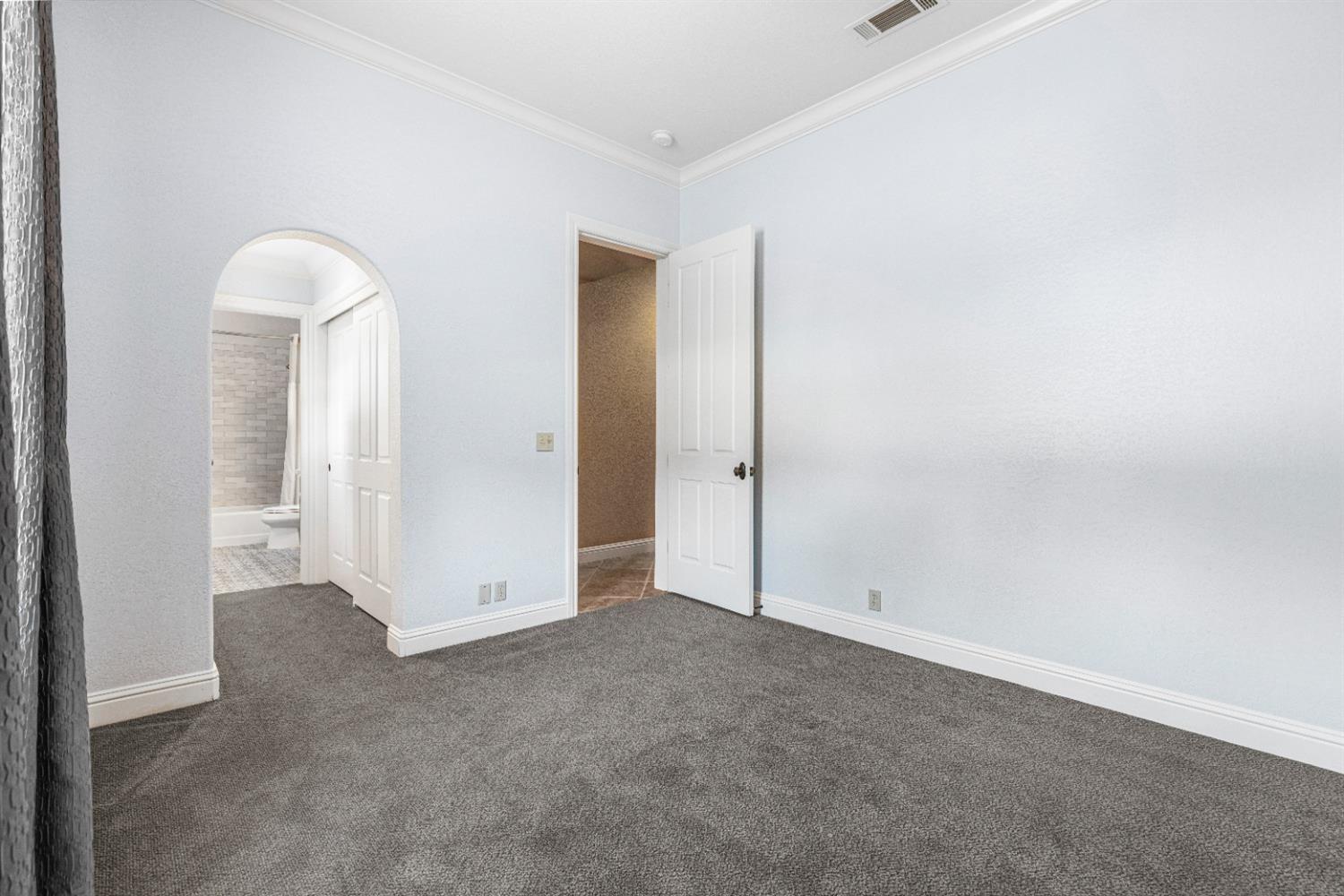 618 Elfers Rd, Patterson, CA 95363