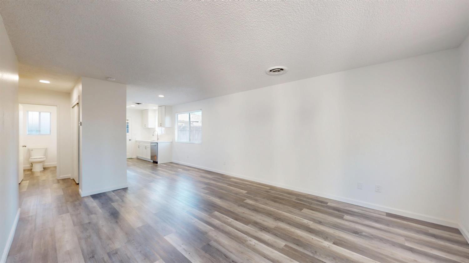 1819 Bradford Ct, Modesto, CA 95355