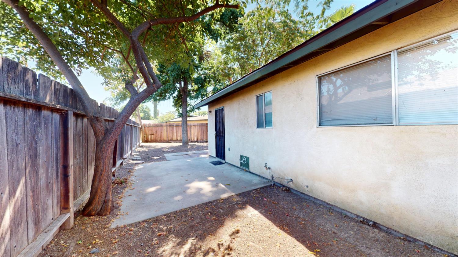 1819 Bradford Ct, Modesto, CA 95355