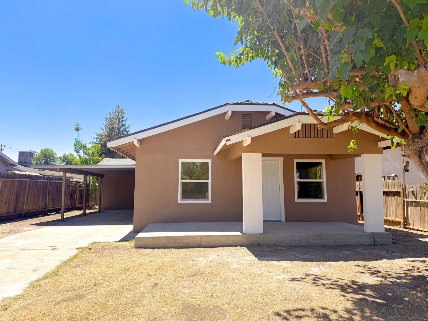 1274 Dos Palos Ave, Dos Palos, CA 93620
