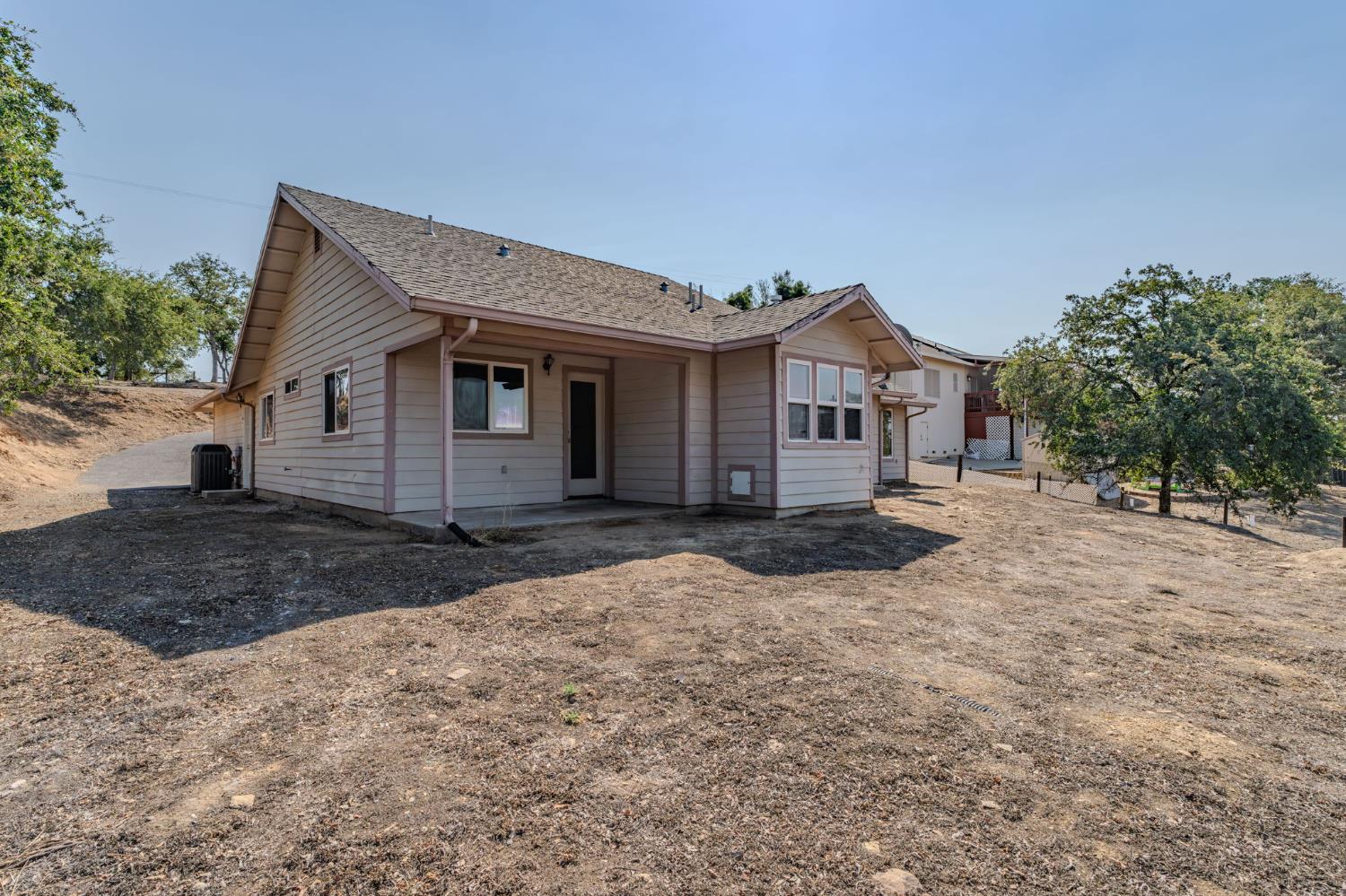 3032 Arrowhead St, Copperopolis, CA 95228