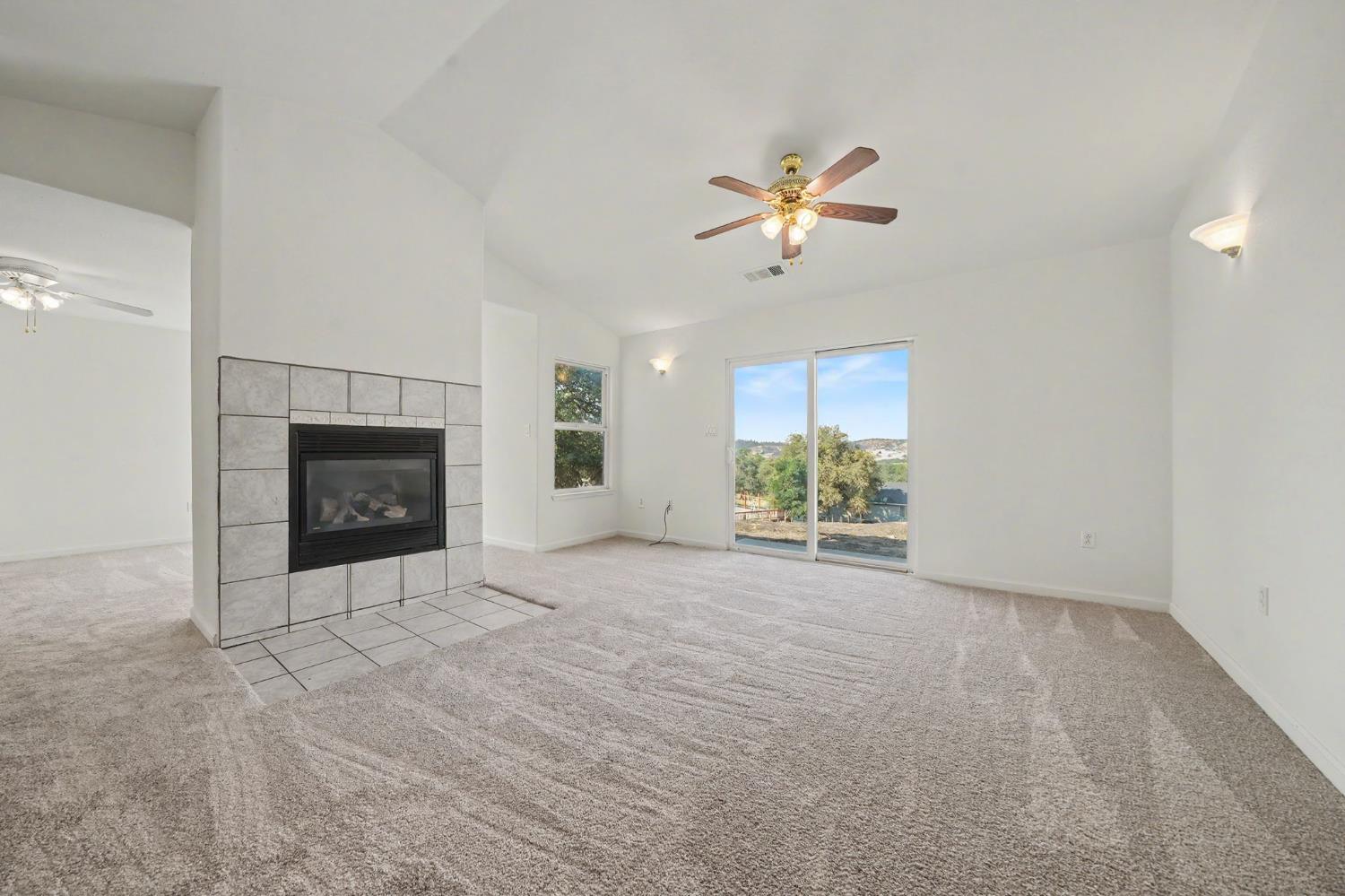 3032 Arrowhead St, Copperopolis, CA 95228