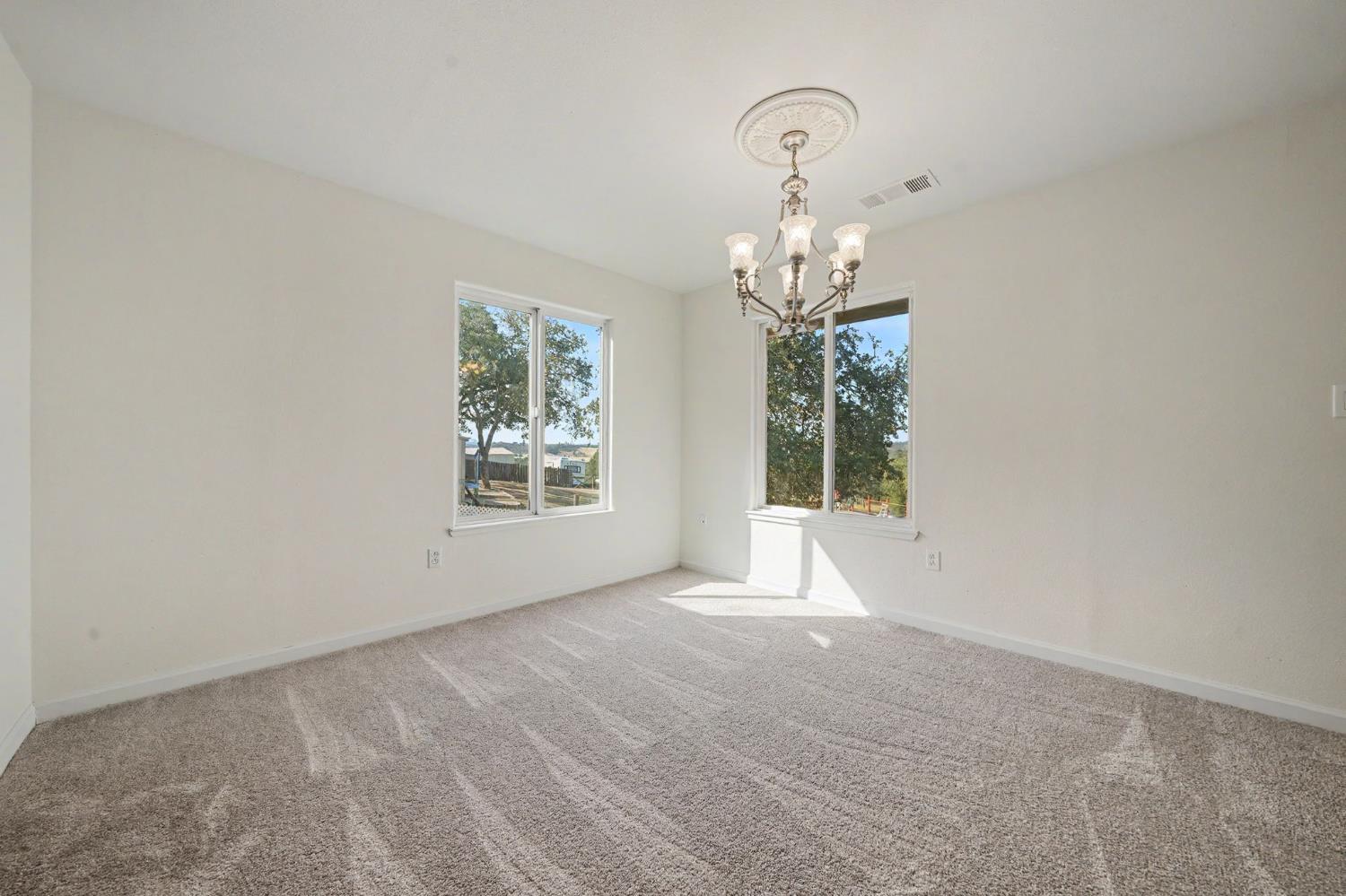 3032 Arrowhead St, Copperopolis, CA 95228