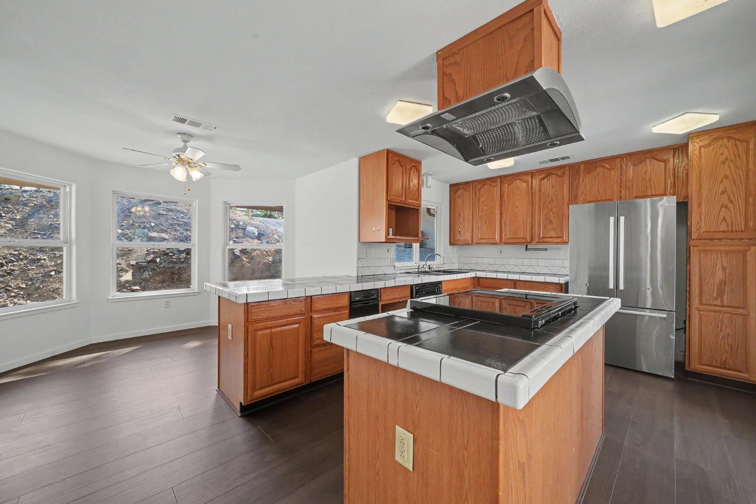 3032 Arrowhead St, Copperopolis, CA 95228
