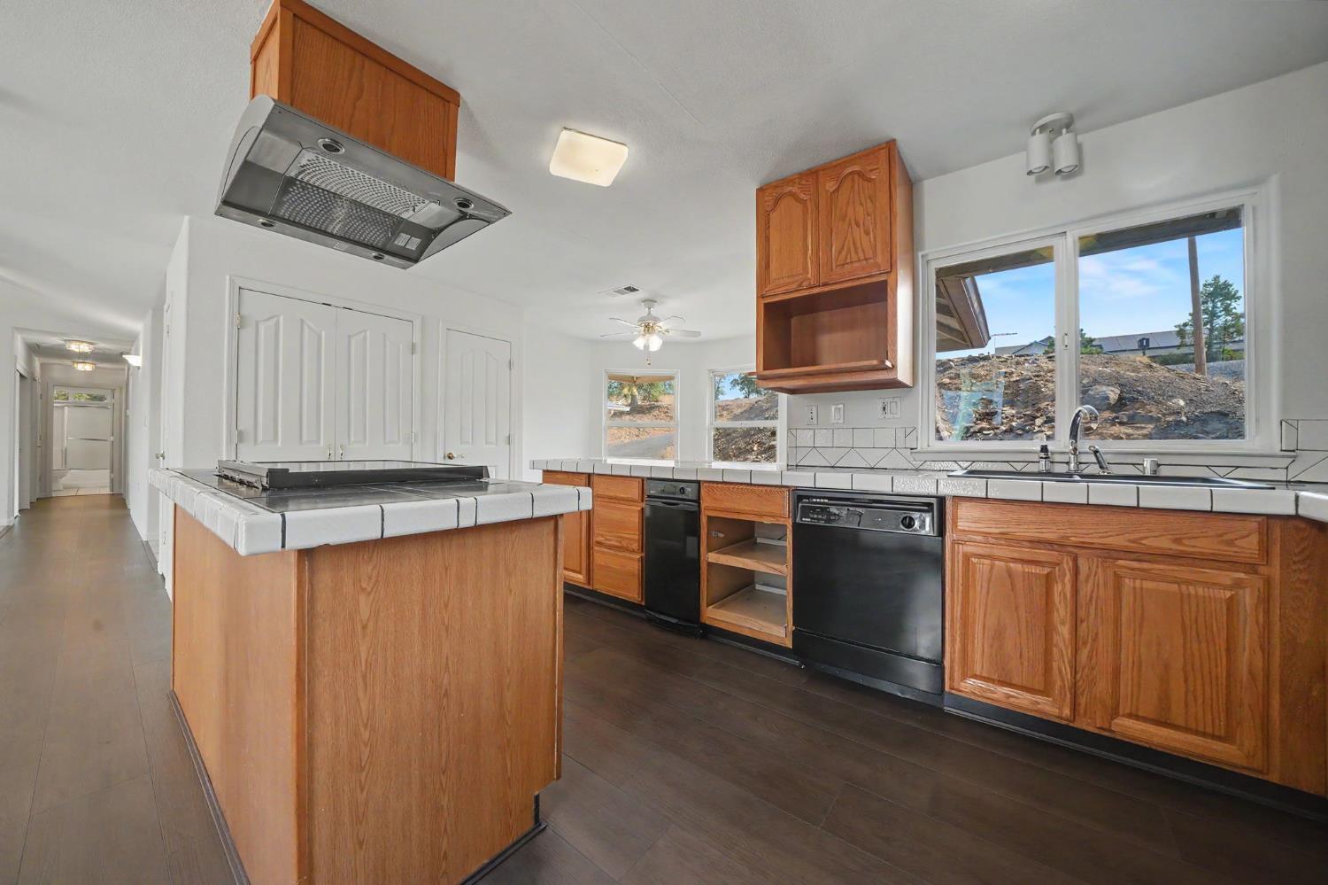 3032 Arrowhead St, Copperopolis, CA 95228