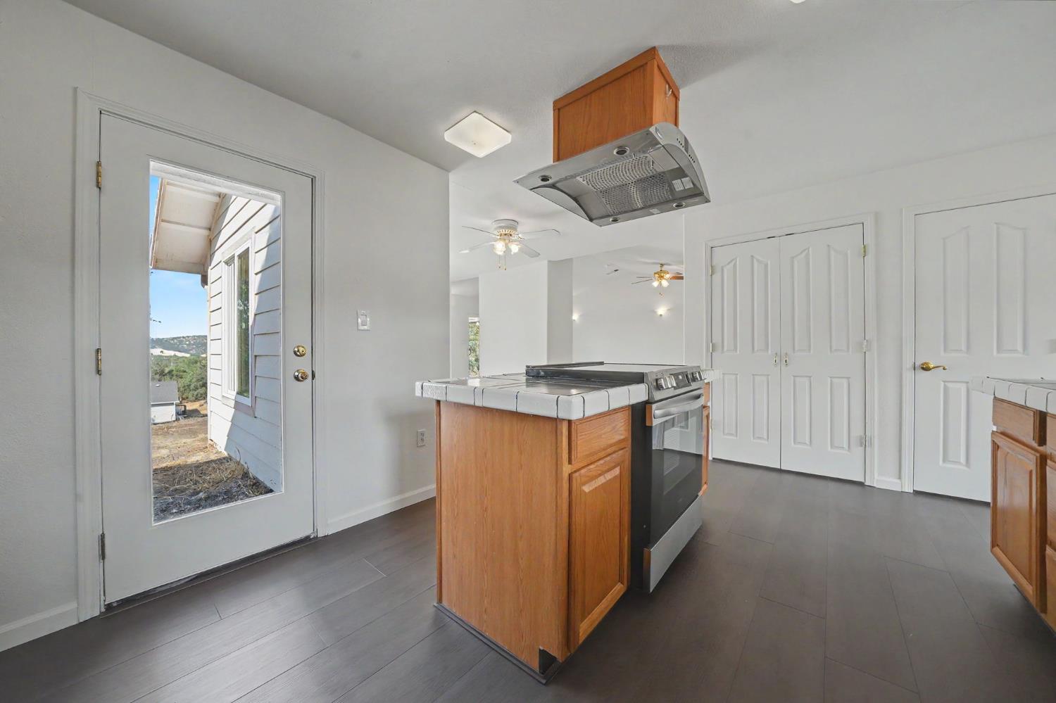 3032 Arrowhead St, Copperopolis, CA 95228
