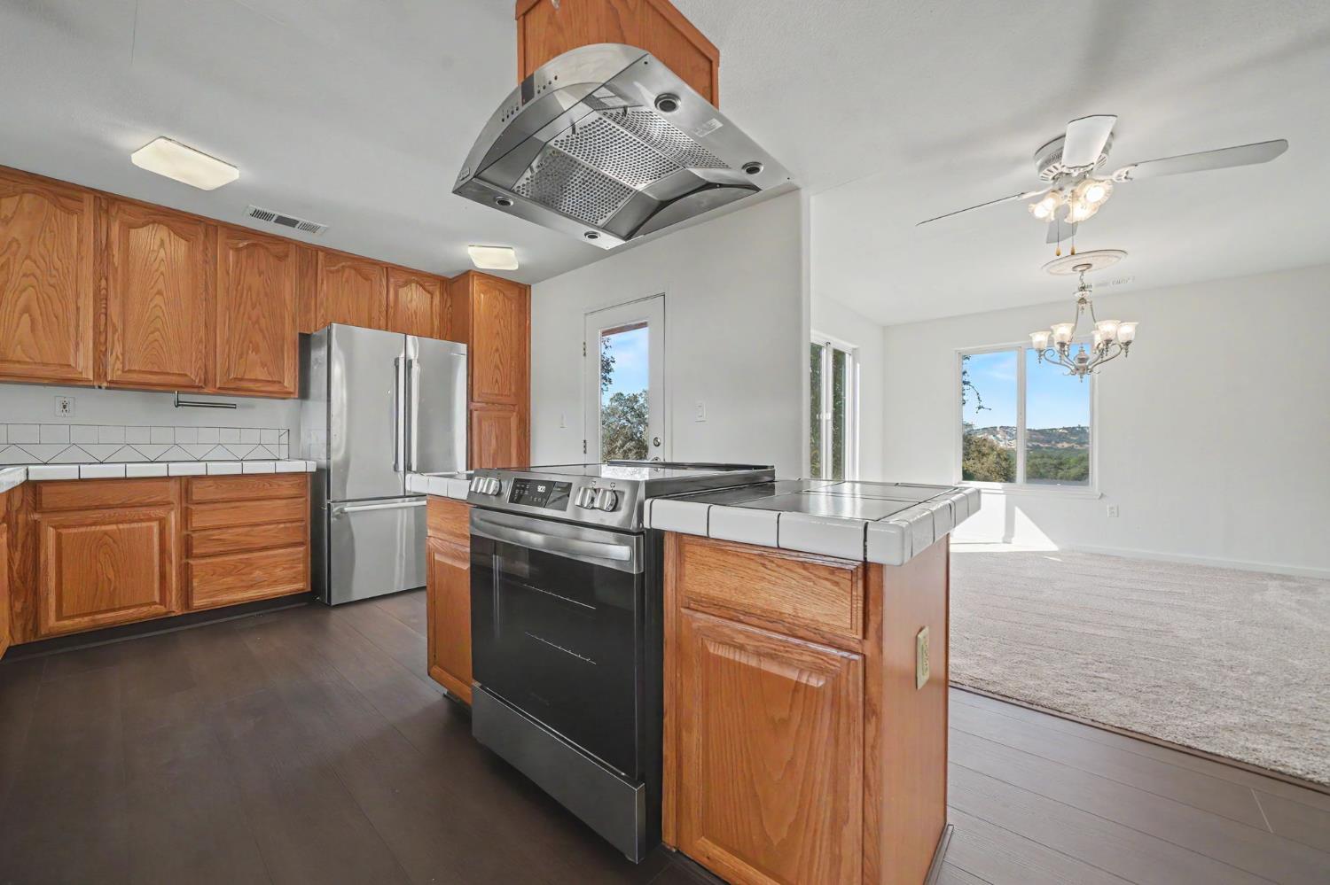 3032 Arrowhead St, Copperopolis, CA 95228