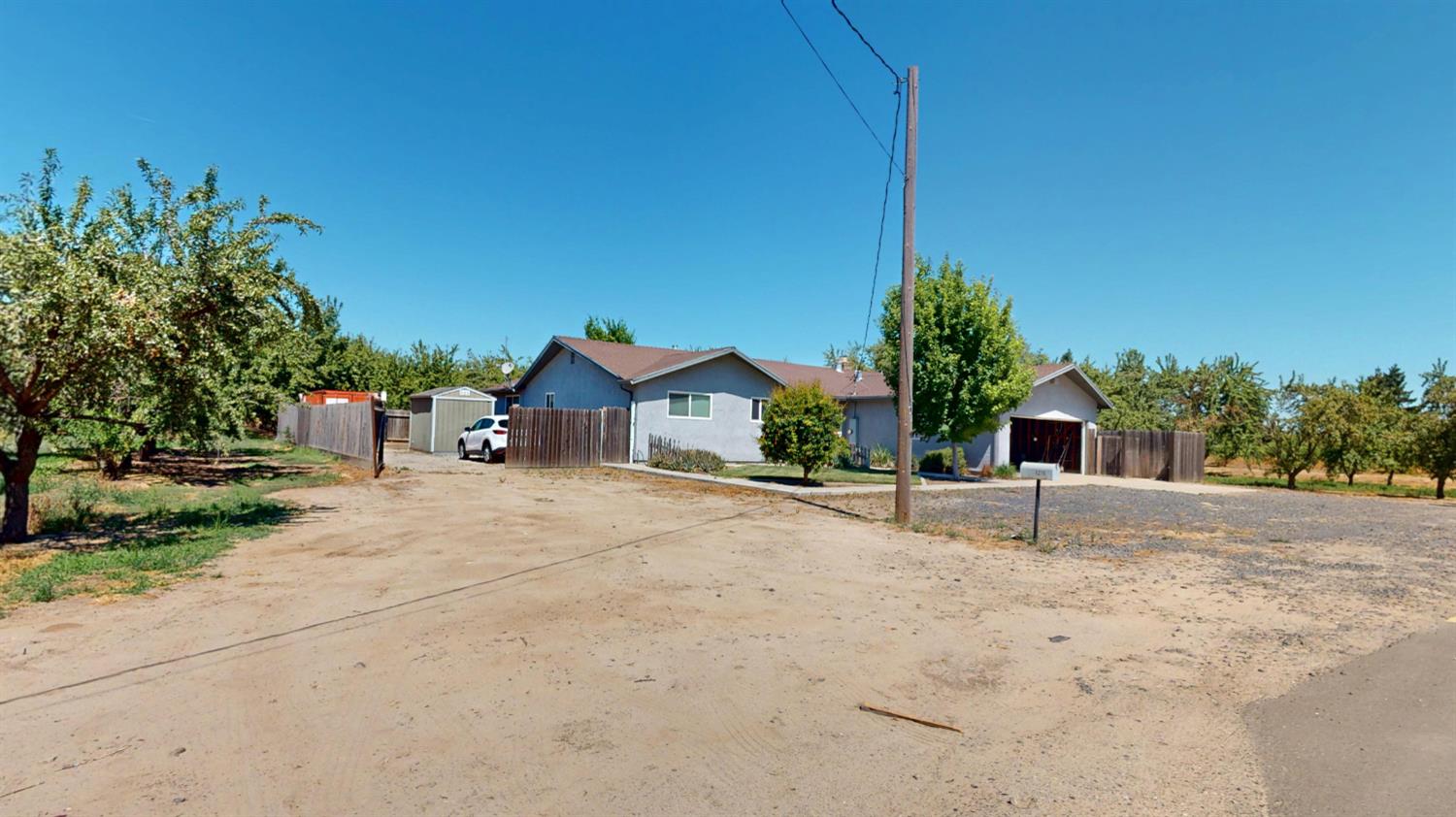 5215 Prairie Flower Rd, Ceres, CA 95307