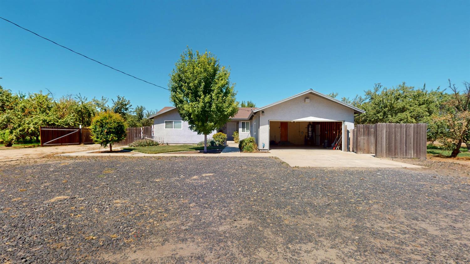 5215 Prairie Flower Rd, Ceres, CA 95307
