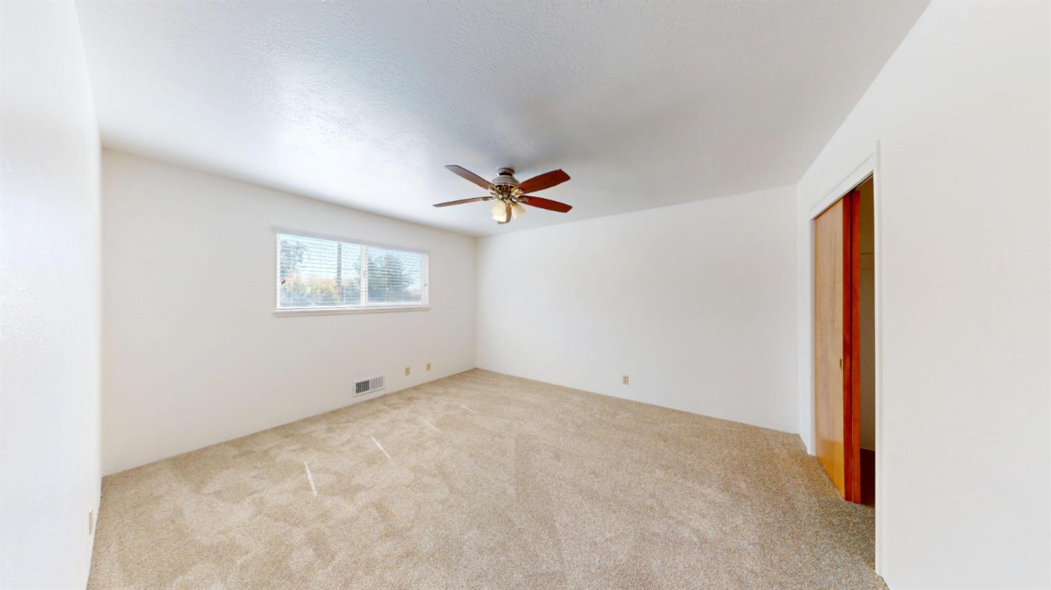 5215 Prairie Flower Rd, Ceres, CA 95307