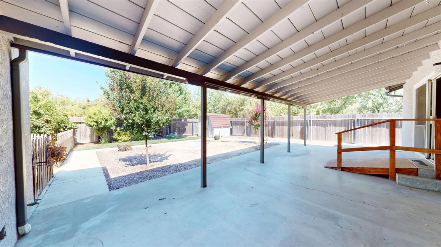 5215 Prairie Flower Rd, Ceres, CA 95307